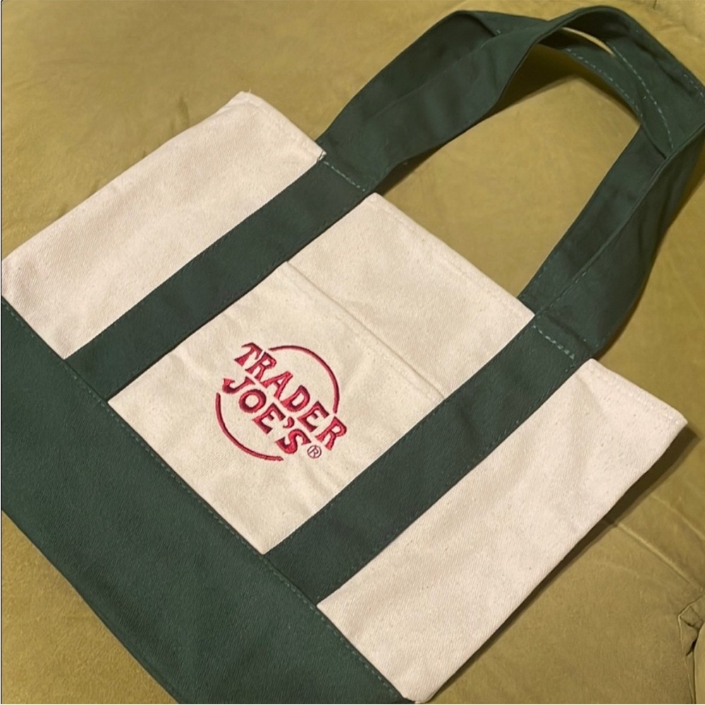 Trader Joe’s Mini Tote (GREEN) new with tags